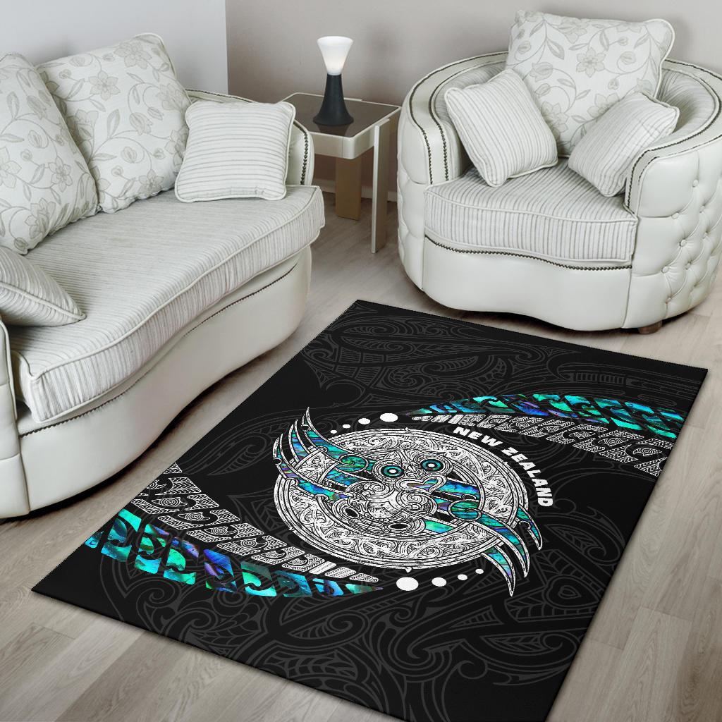 maori-new-zealand-area-rug-hei-tiki-sport-style