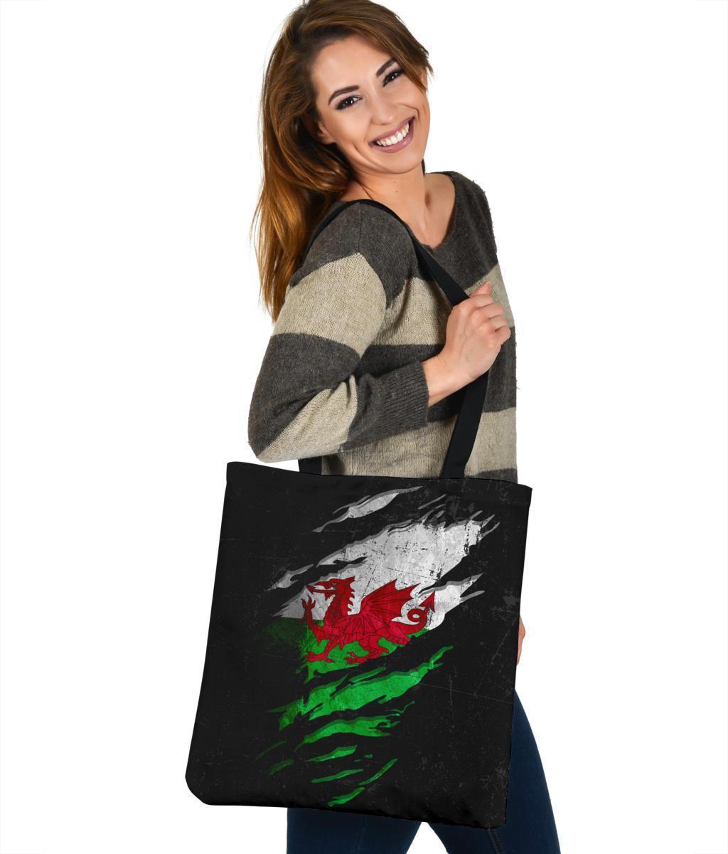 wales-in-me-tote-bag-special-grunge-style