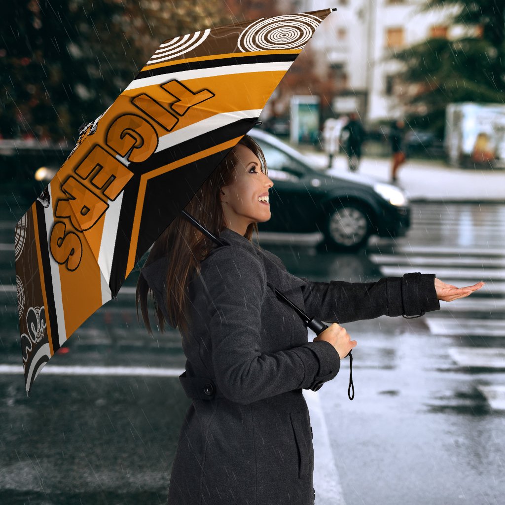 wests-umbrellas-tigers-indigenous