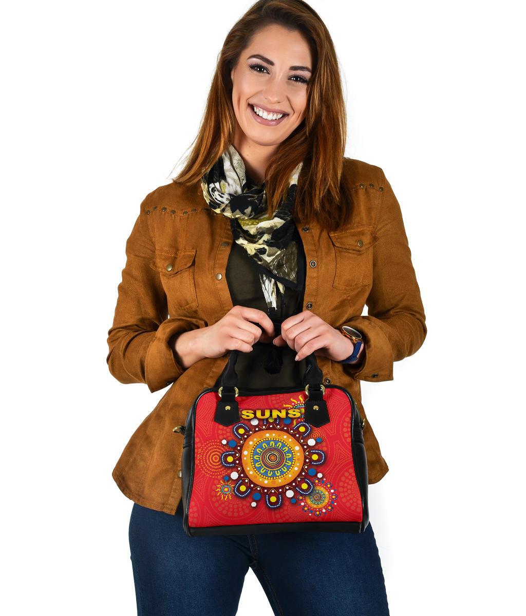 Gold Coast Shoulder Handbag Suns Indigenous - Vibe Hoodie