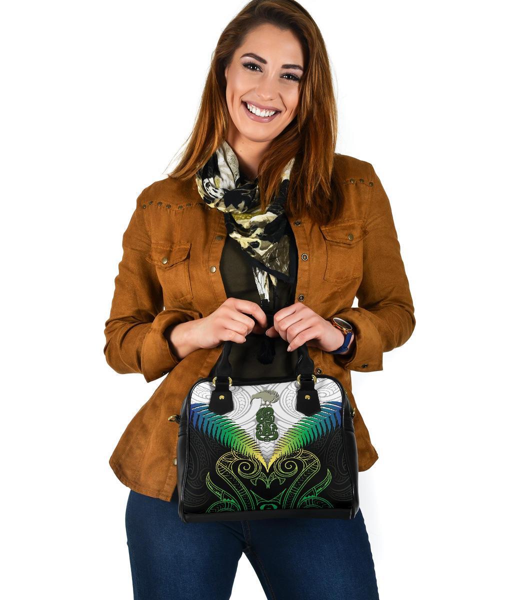 Maori Manaia New Zealand Shoulder Handbag Rasta - Vibe Hoodie