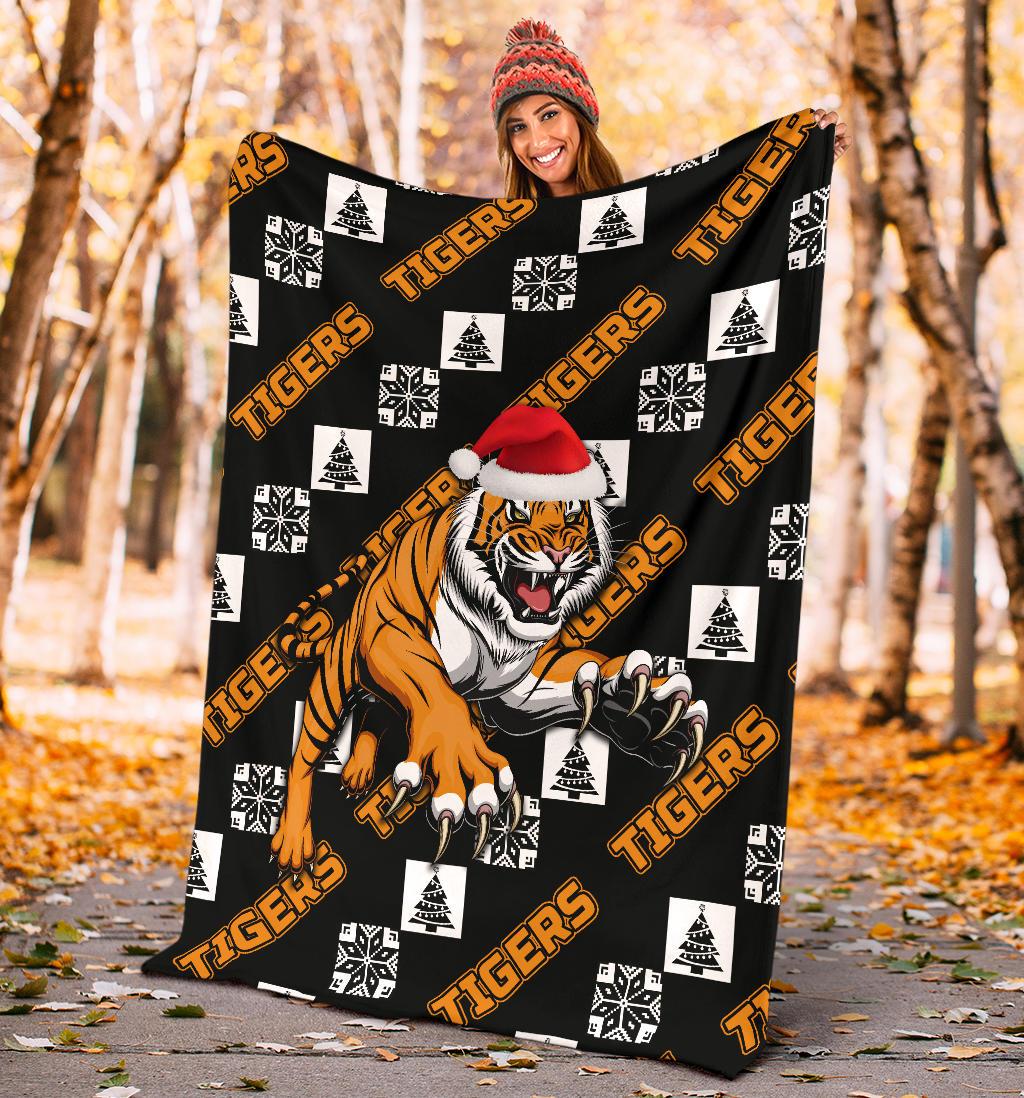 wests-christmas-premium-blanket-tigers-fancy