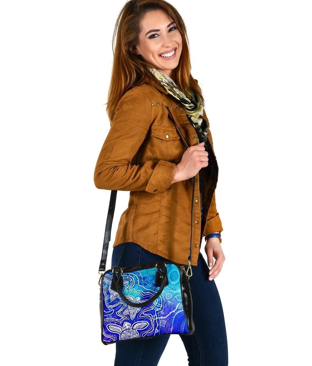 Aboriginal Shoulder Handbag - Sea Turtle With Indigenous Patterns (Blue) - Vibe Hoodie