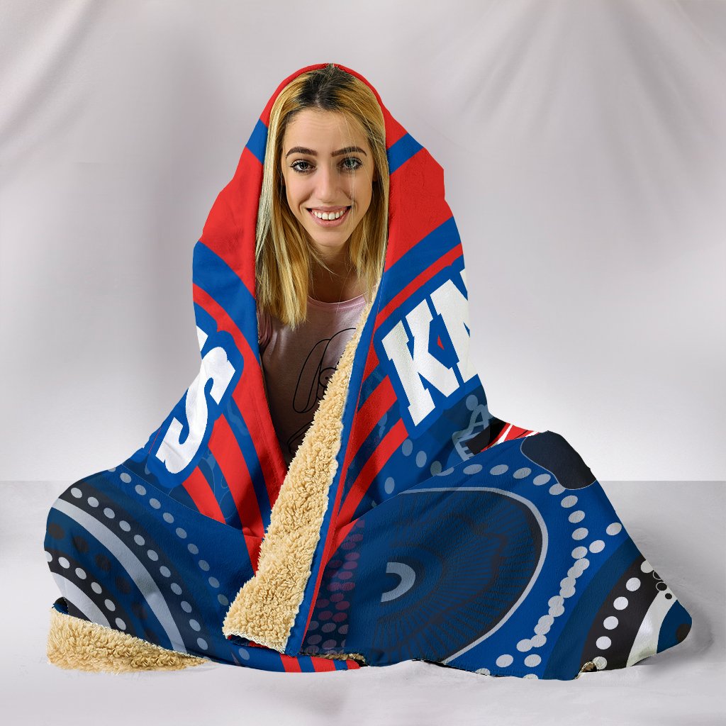 newcastle-knights-hooded-blanket-aboriginal-horizontal-style