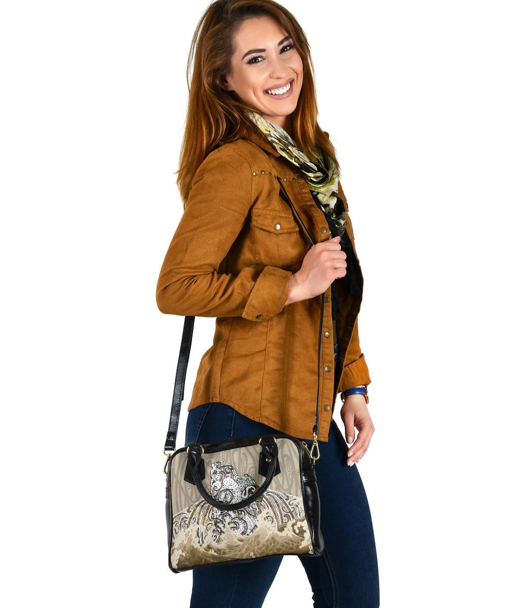 Maori Manaia The Blue Sea Shoulder Handbag, Golden - Vibe Hoodie