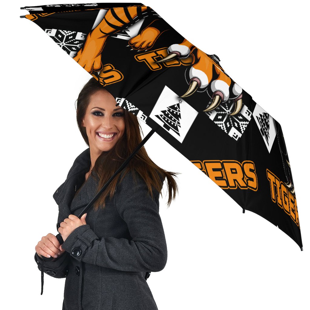 wests-christmas-all-over-print-umbrellas-tigers-fancy