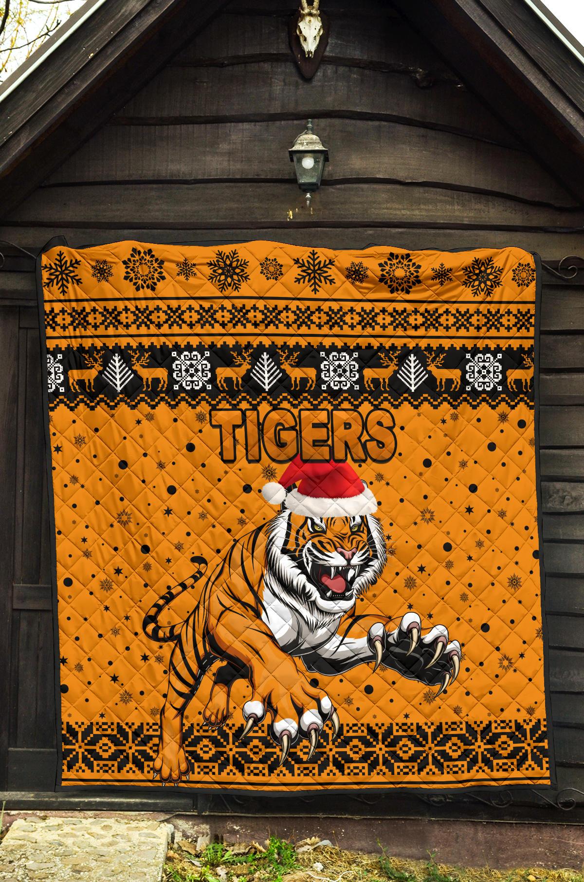 wests-christmas-premium-quilt-tigers-unique-vibes-orange