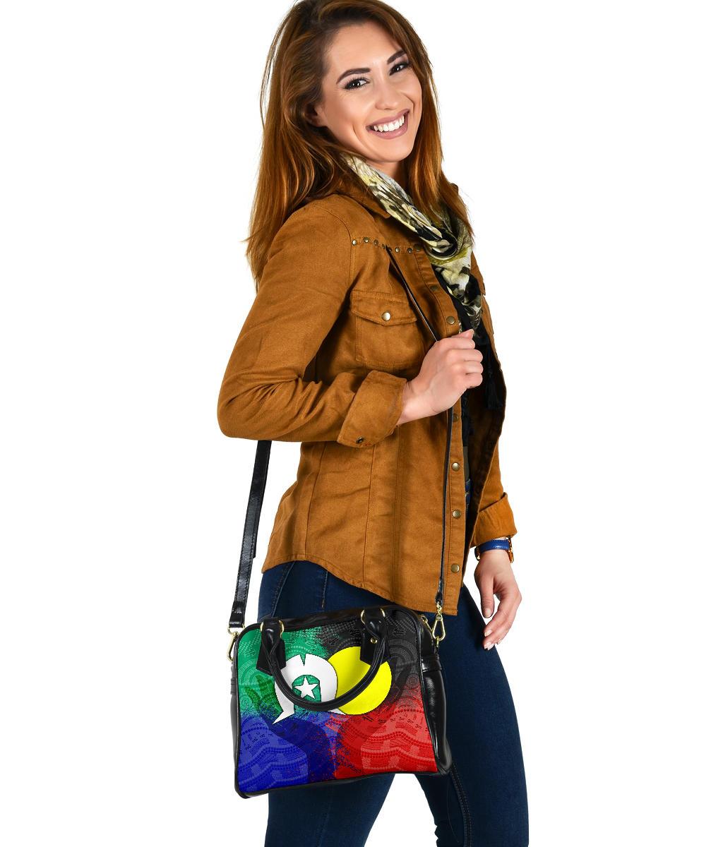 Aboriginal Shoulder Handbag , Australia Naidoc Week Indigenous Flag Style - Vibe Hoodie