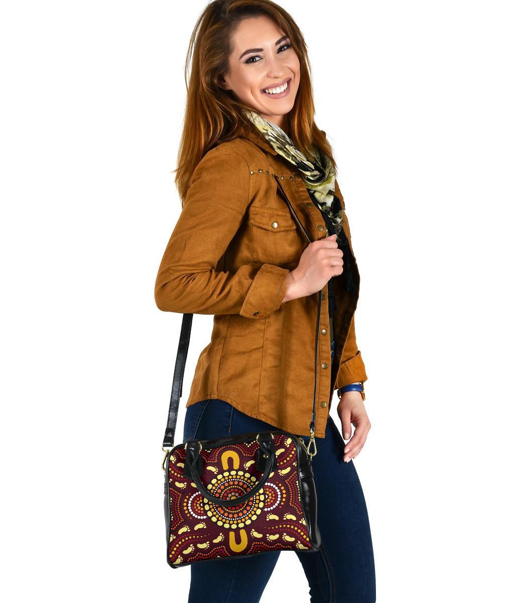 Shoulder Handbag - Indigenous Circle Footprint - Vibe Hoodie