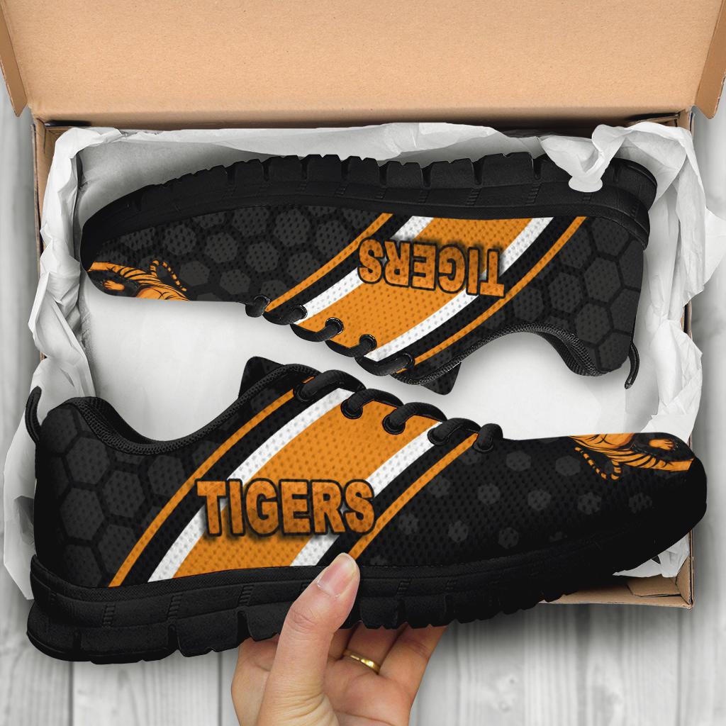 wests-sneakers-tigers