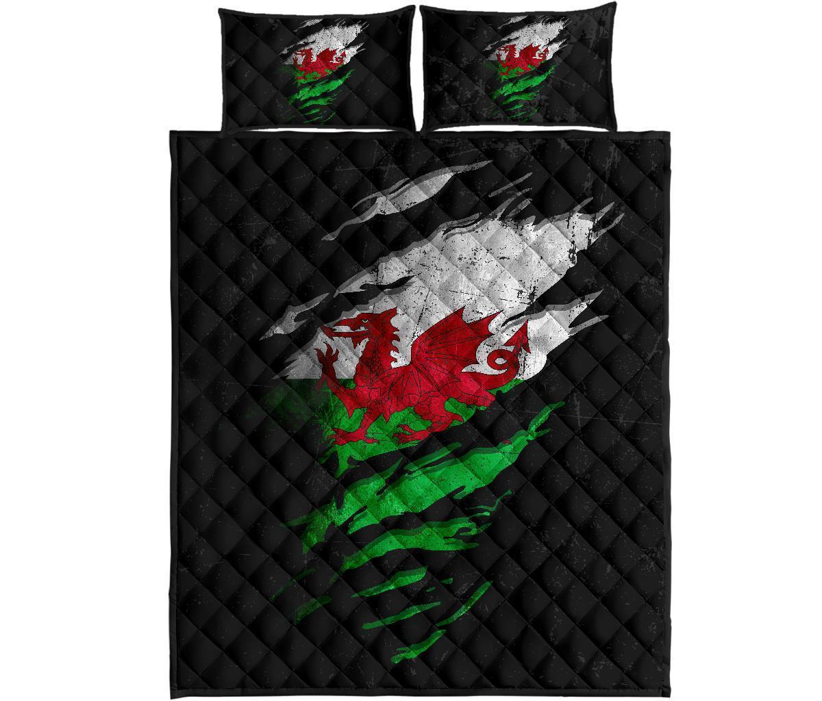 wales-in-me-quilt-bed-set-special-grunge-style