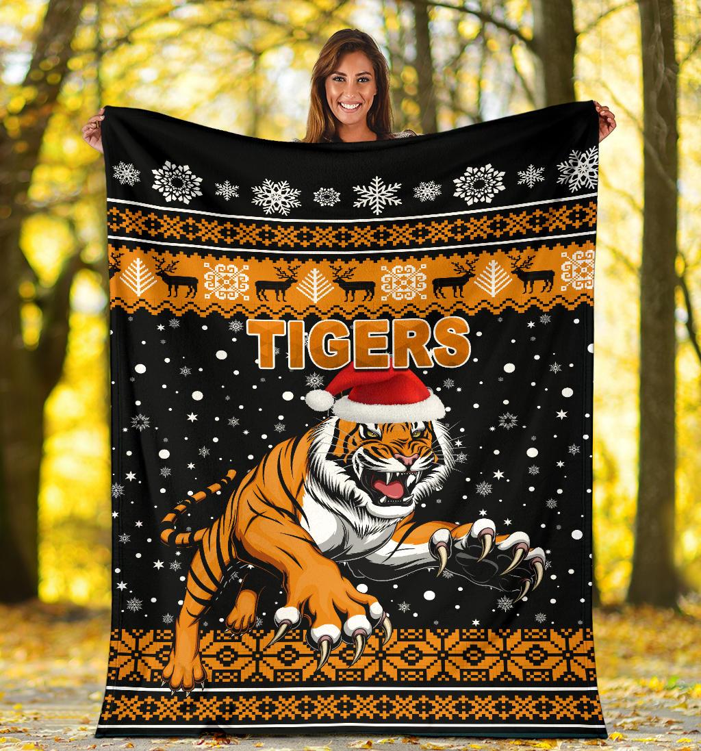 wests-christmas-premium-blanket-tigers-unique-vibes-black