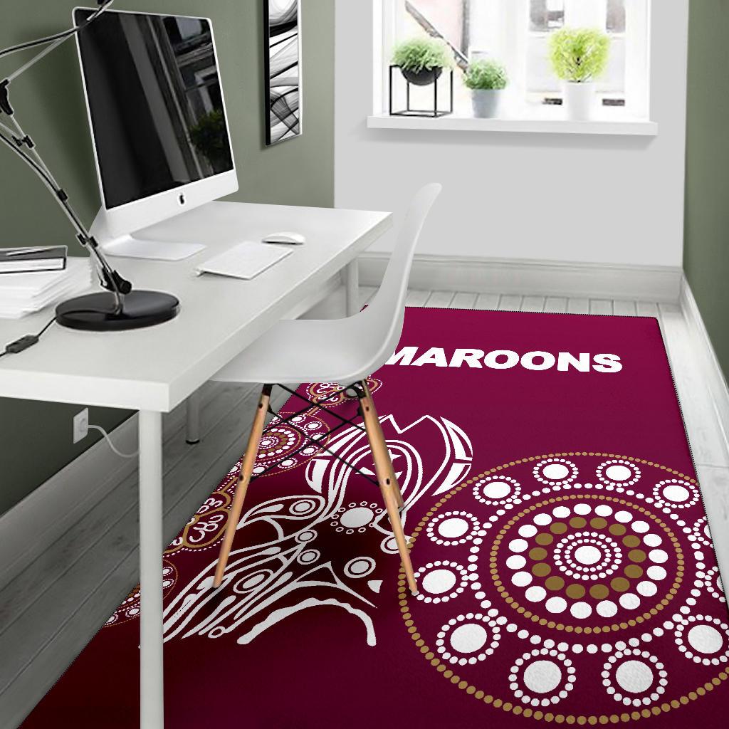 queensland-area-rug-maroons-simple-indigenous