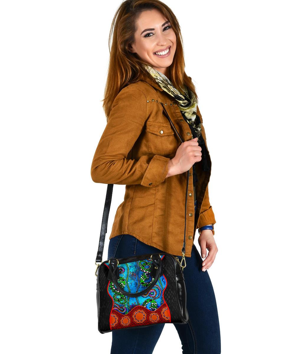 Aboriginal Shoulder Handbag - Aussie Indigenous Patterns Blue - Vibe Hoodie