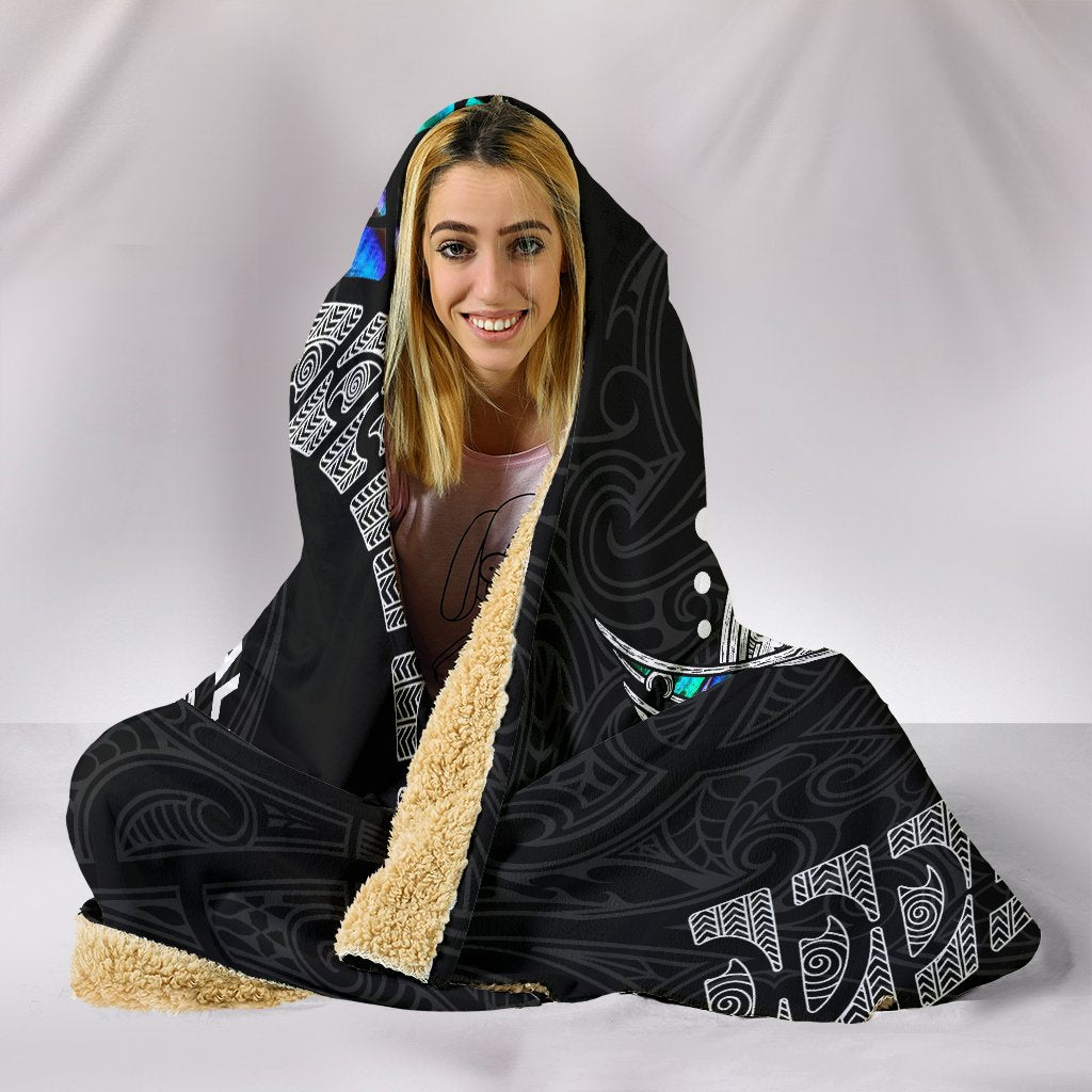 maori-new-zealand-hooded-blanket-hei-tiki-sport-style