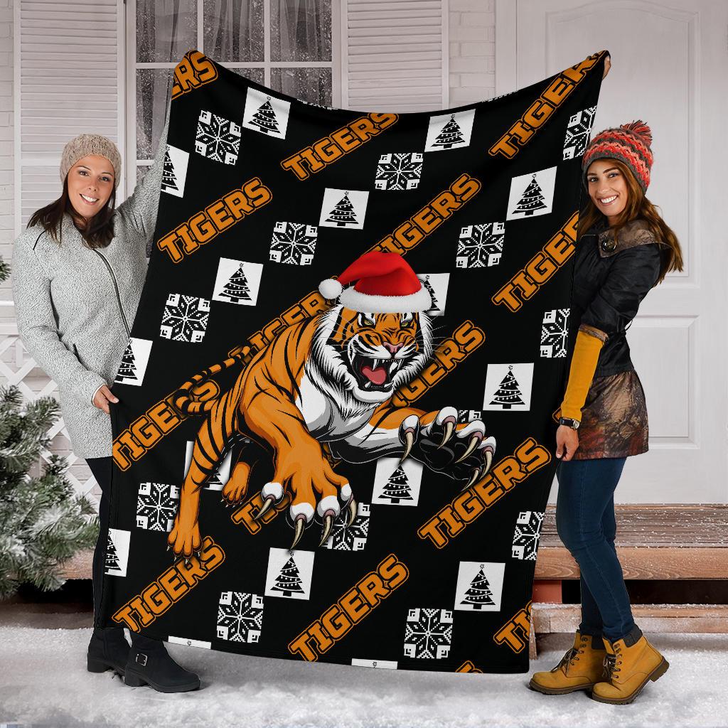 wests-christmas-premium-blanket-tigers-fancy