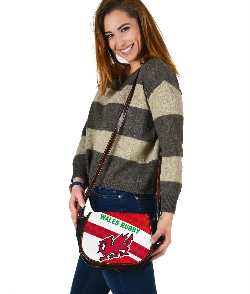 wales-rugby-canvas-leather-saddle-bag-sporty-style