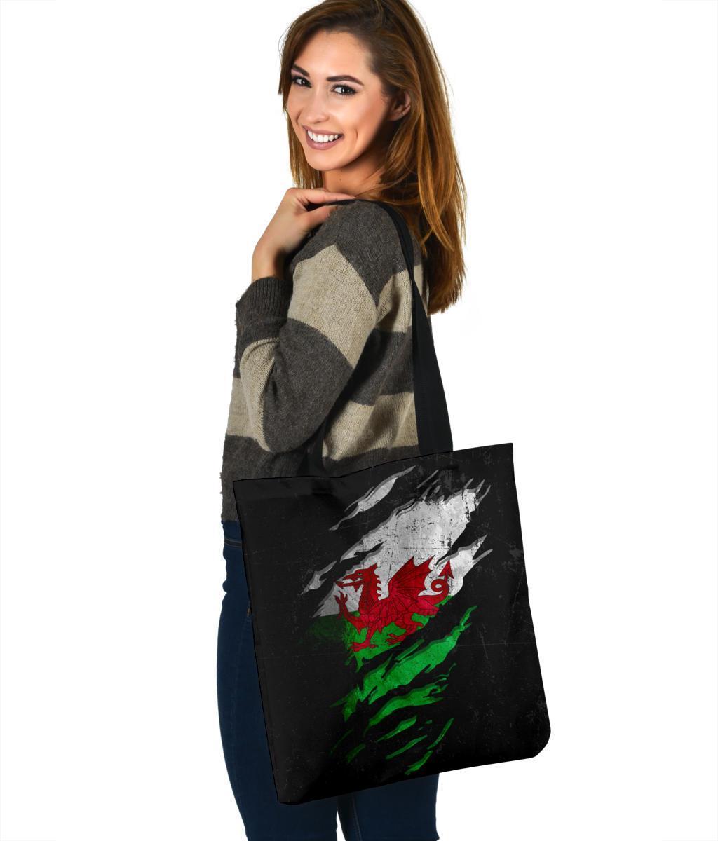 wales-in-me-tote-bag-special-grunge-style