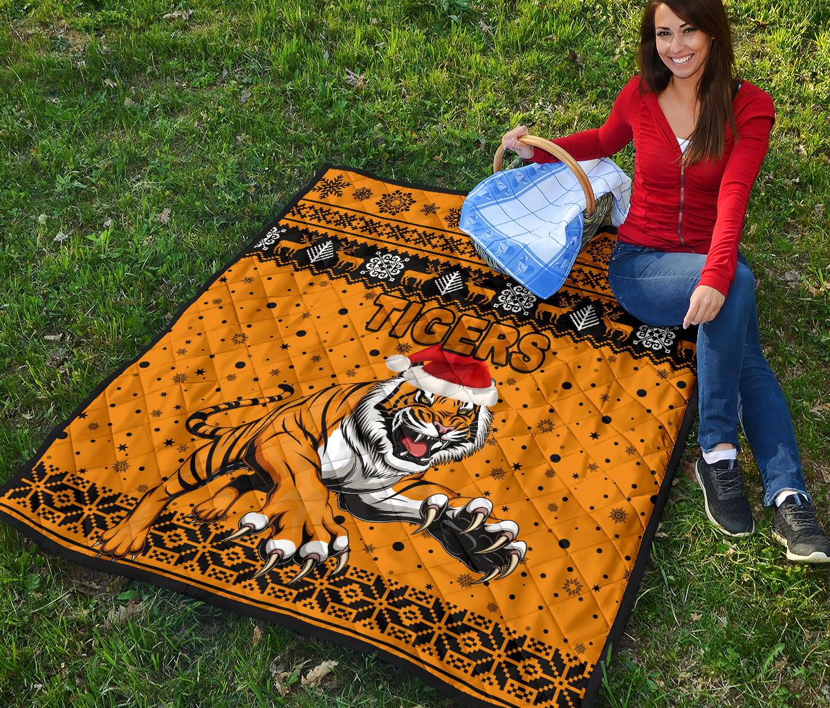 wests-christmas-premium-quilt-tigers-unique-vibes-orange