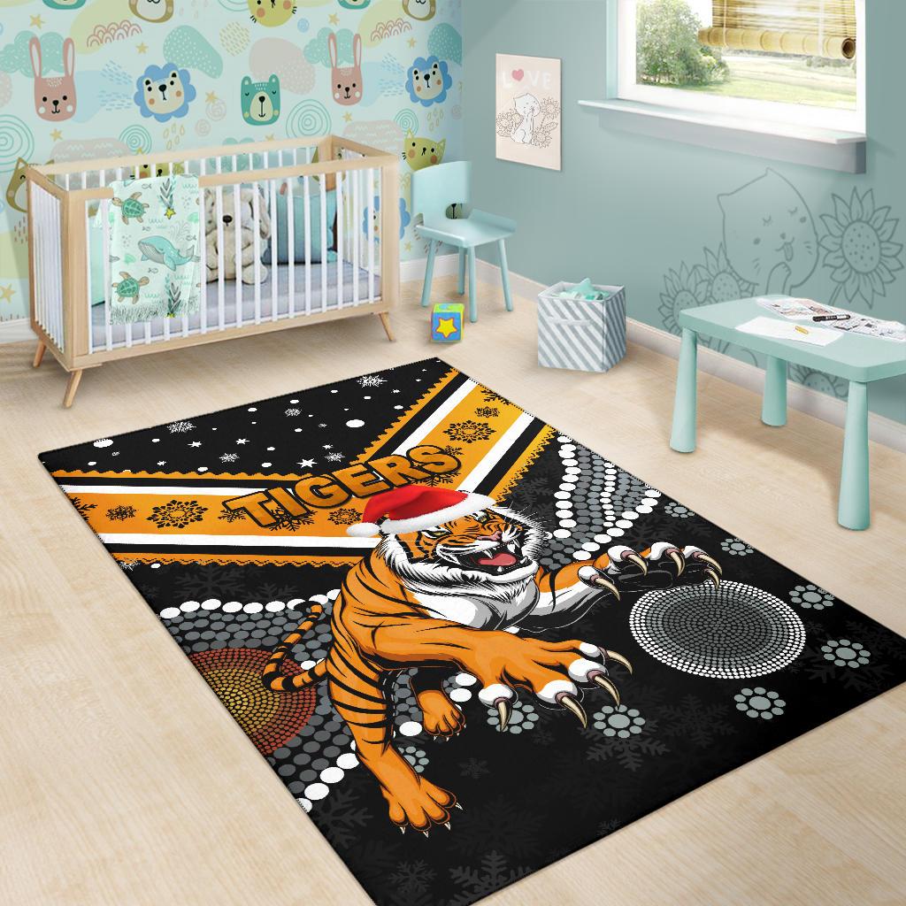 wests-christmas-area-rug-tigers-indigenous