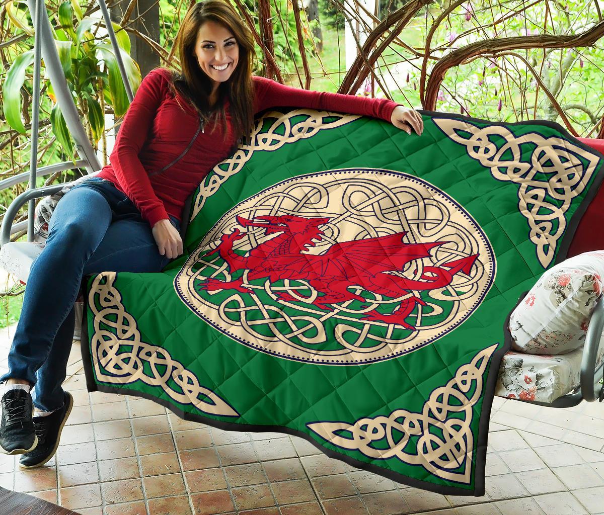 wales-premium-quilt-welsh-dragon-quilt-06