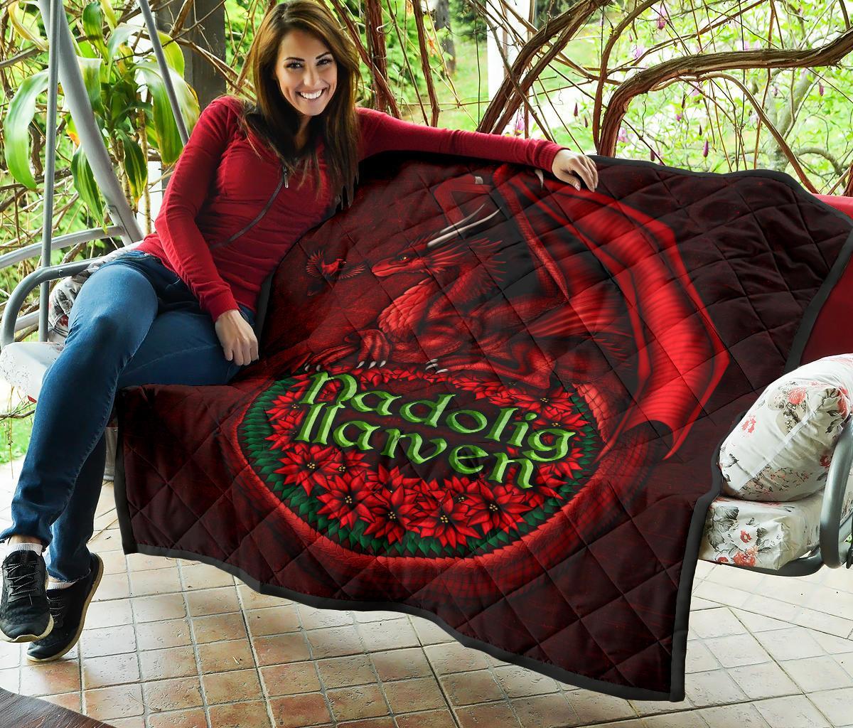 wales-premium-quilt-christmas-dragon