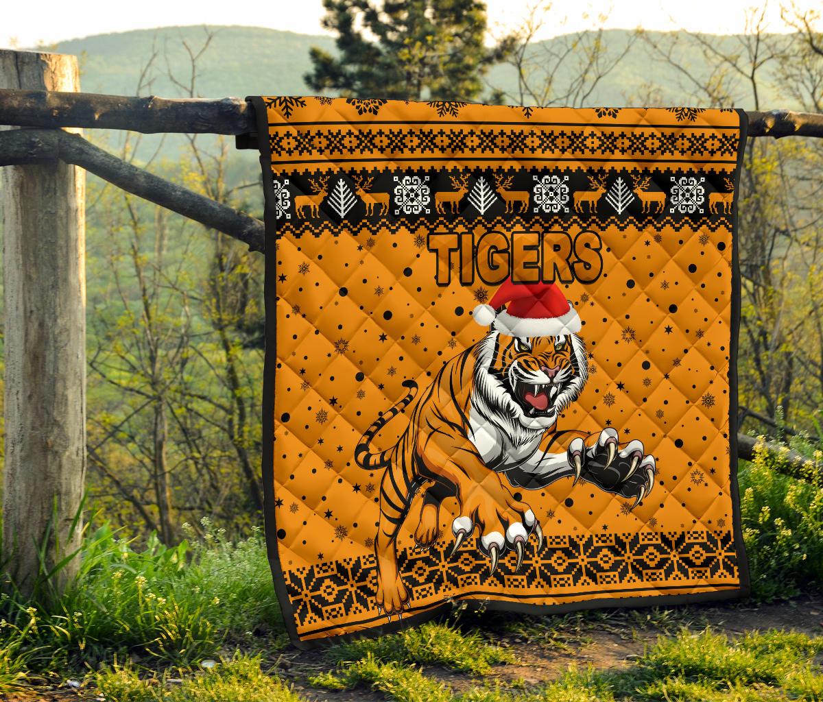 wests-christmas-premium-quilt-tigers-unique-vibes-orange