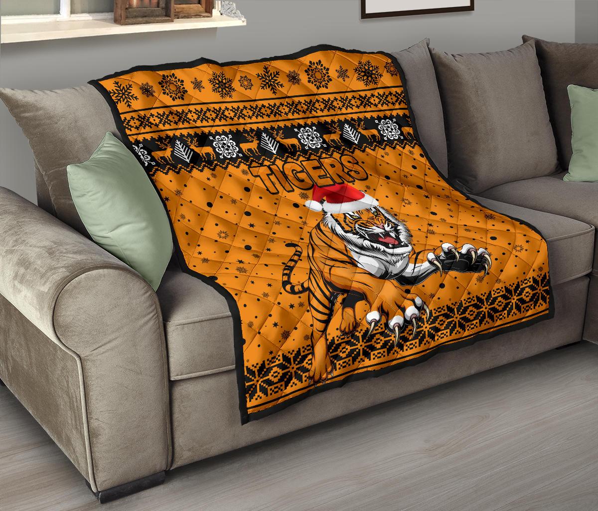 wests-christmas-premium-quilt-tigers-unique-vibes-orange