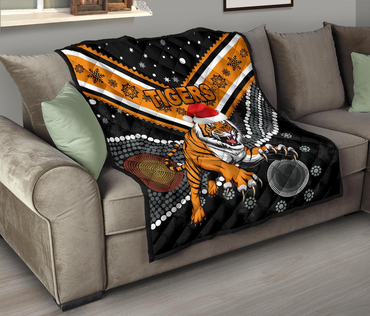 wests-christmas-premium-quilt-tigers-indigenous