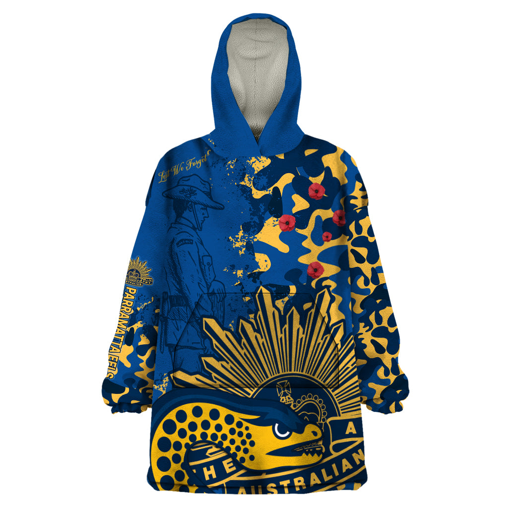 nrl-anzac-2023-parramatta-eels-wearable-blanket-hoodie-camouflage