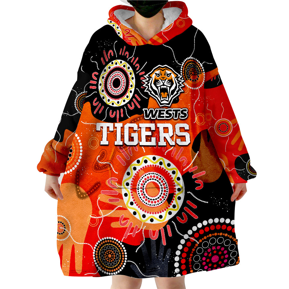 wests-tigers-indigenous-aboriginal-rugby-wearable-blanket-hoodie